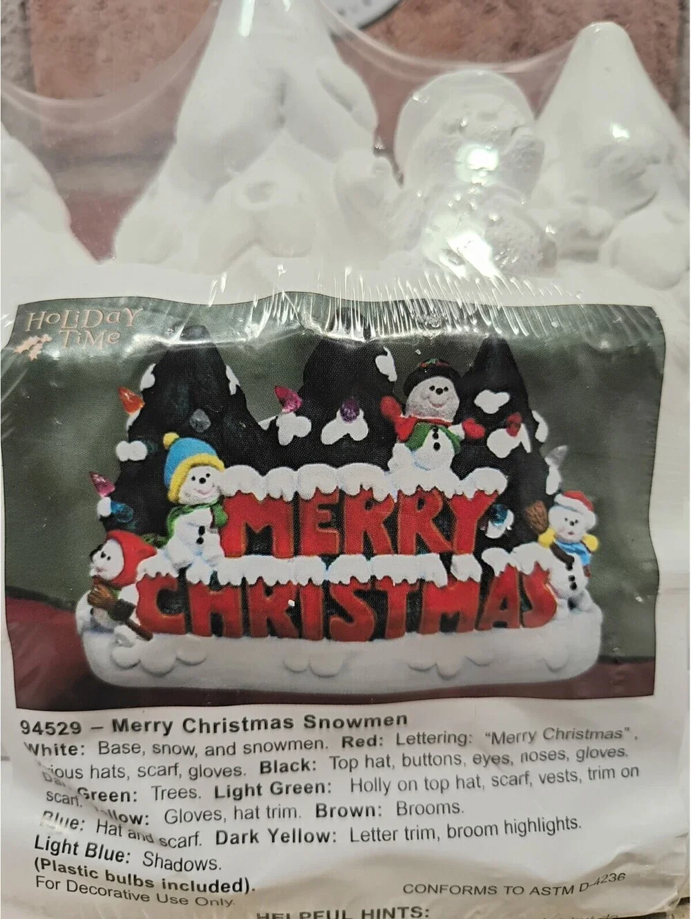 Creative Craft Centennial CO 94529 Merry Christmas Snowmen Ceramic Bisque NEW